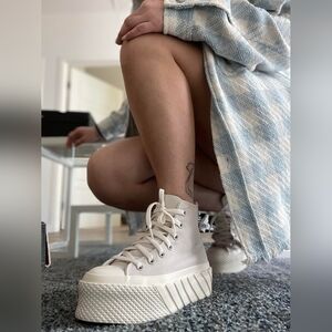 Converse White/Cream Platform Lace-Up High-Top Boots